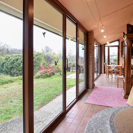 Stunning In With Swimming Pool Hébergement de vacances *