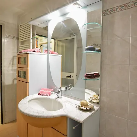 Stunning In With Swimming Pool * Merone
